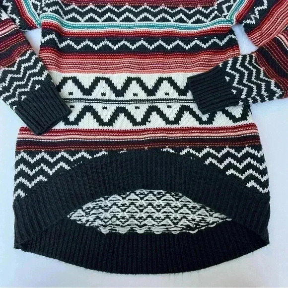 Under Skies Colorful Knit Sweater Small - Picture 7 of 16